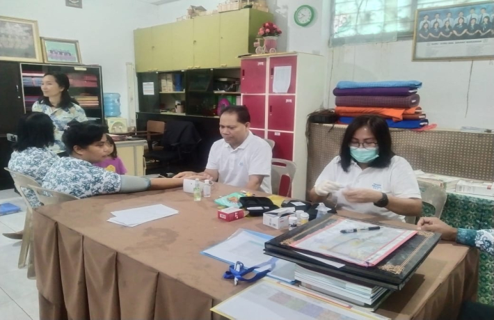Pemeriksaan Kesehatan dari Departemen Kesehatan GMAHK Uni Indonesia Kawasan Timur