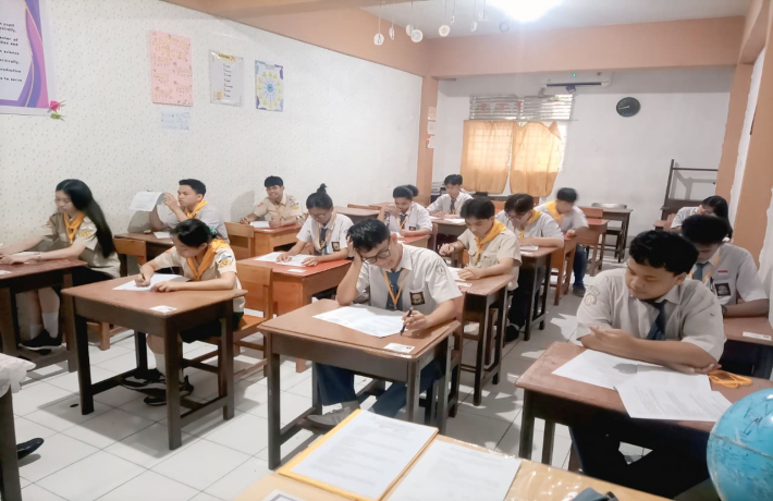 UJIAN AKHIR SEKOLAH SMA ADVENT MAKASSAR T.P 2025-2026